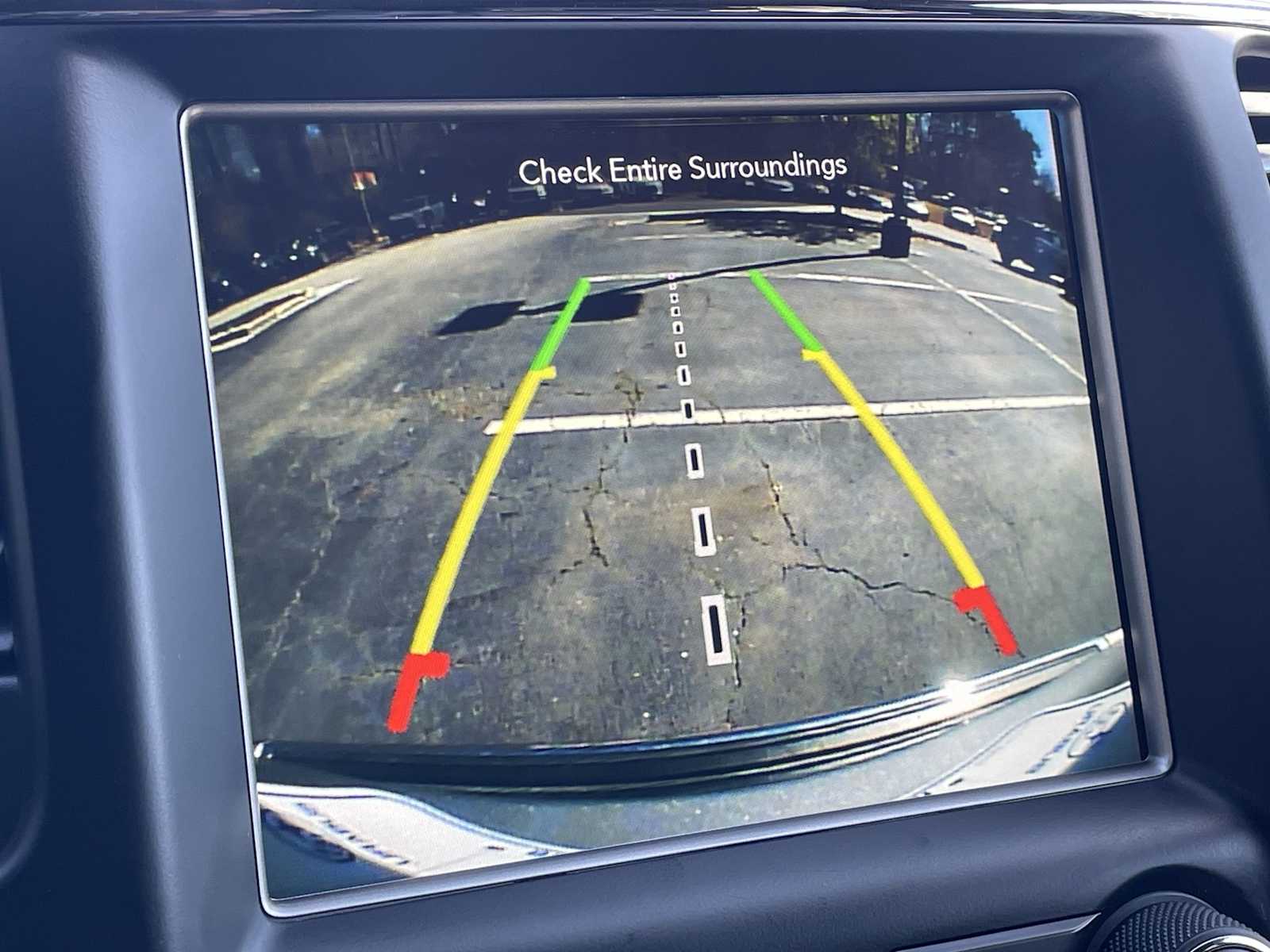 Thumbnail: 2018 Jeep Grand Cherokee - 18