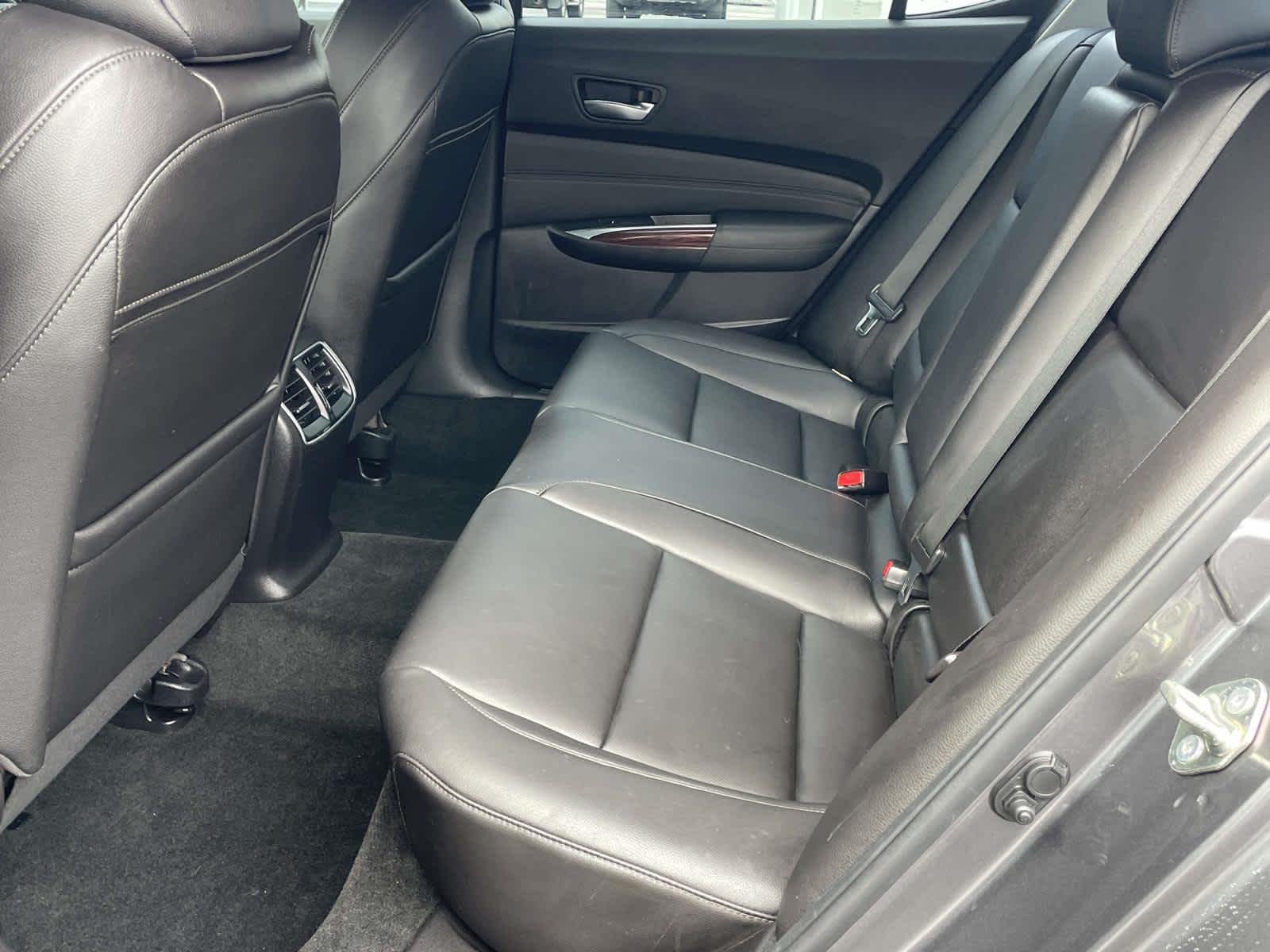 Thumbnail: 2017 Acura TLX - 10