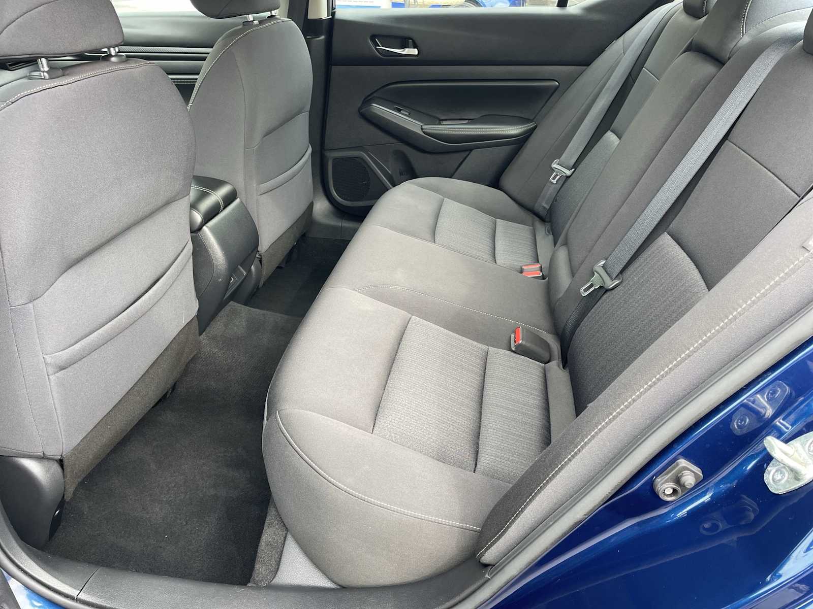 Thumbnail: 2020 Nissan Altima - 9