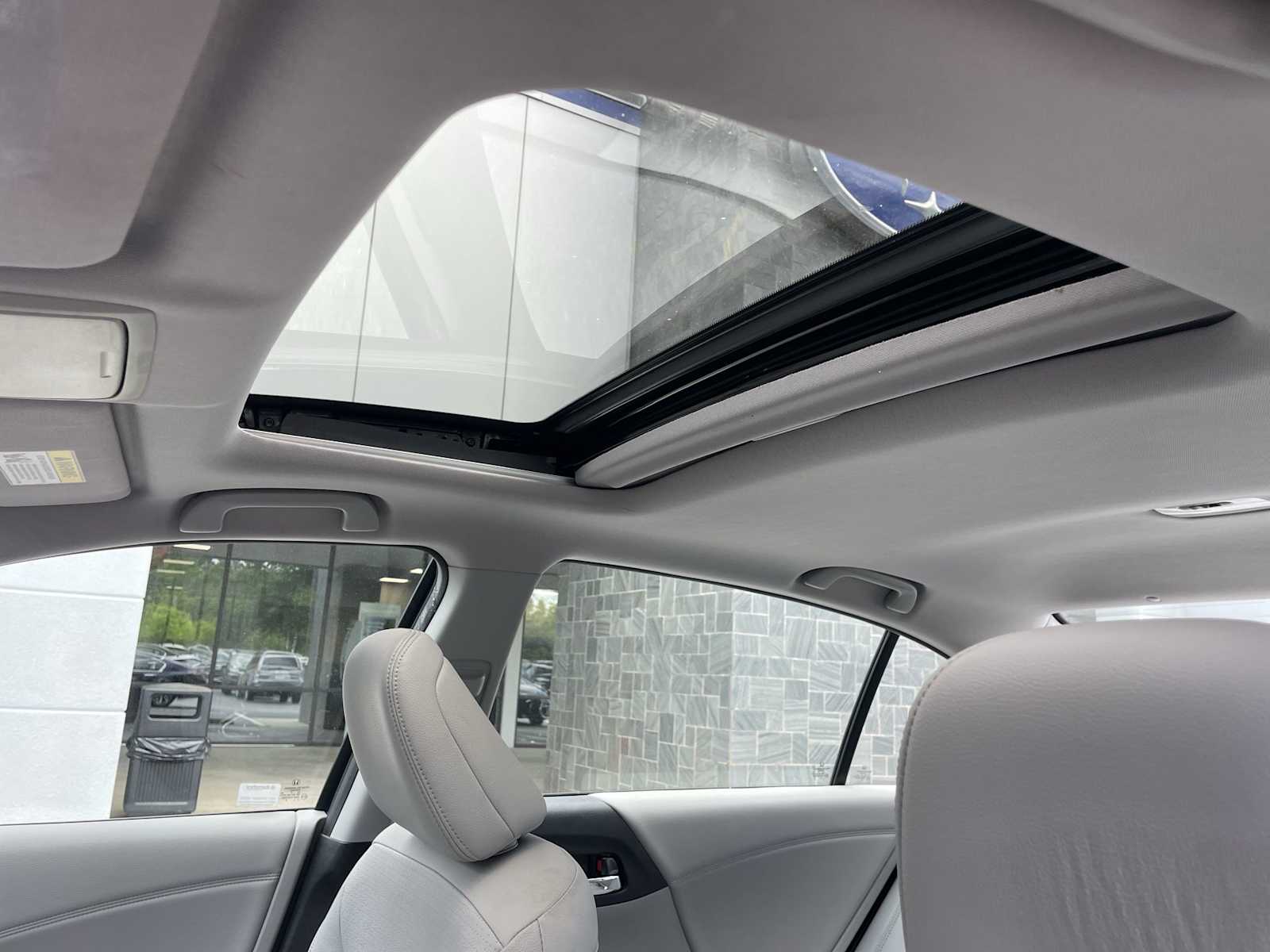 Thumbnail: 2017 Honda Accord - 12