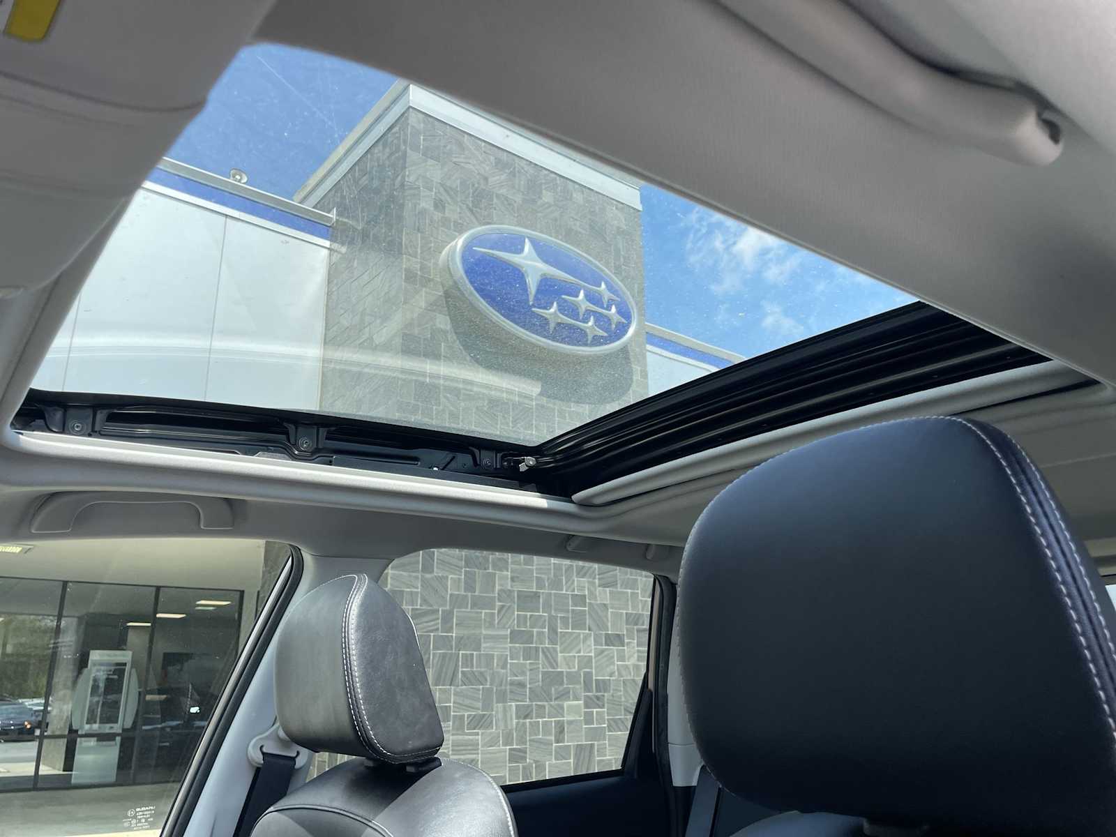 Thumbnail: 2015 Subaru Forester - 12