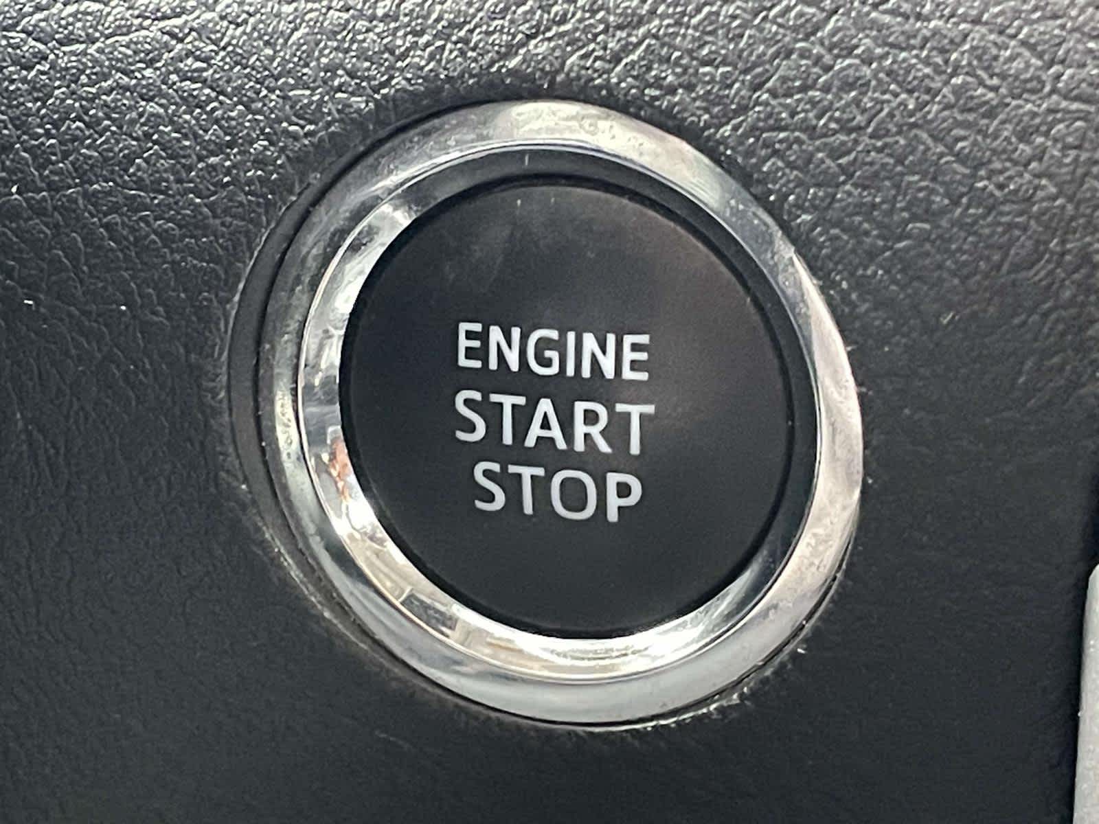 Thumbnail: 2020 Toyota 4Runner - 25