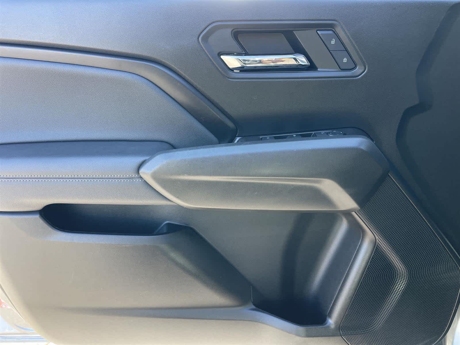 Thumbnail: 2024 GMC Canyon - 19