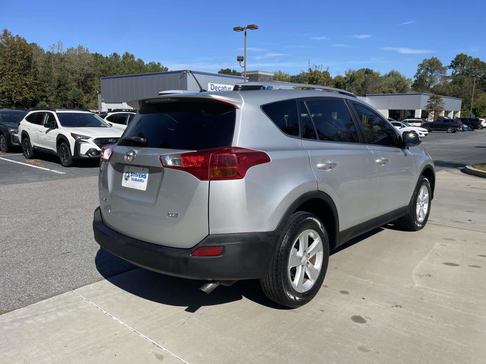 Thumbnail: 2013 Toyota RAV4 - 7