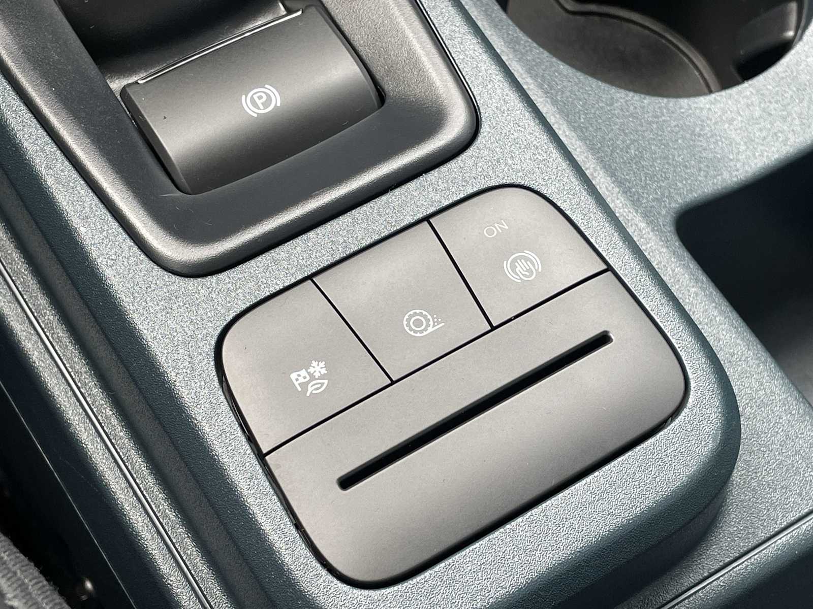 Thumbnail: 2024 Ford Maverick - 21