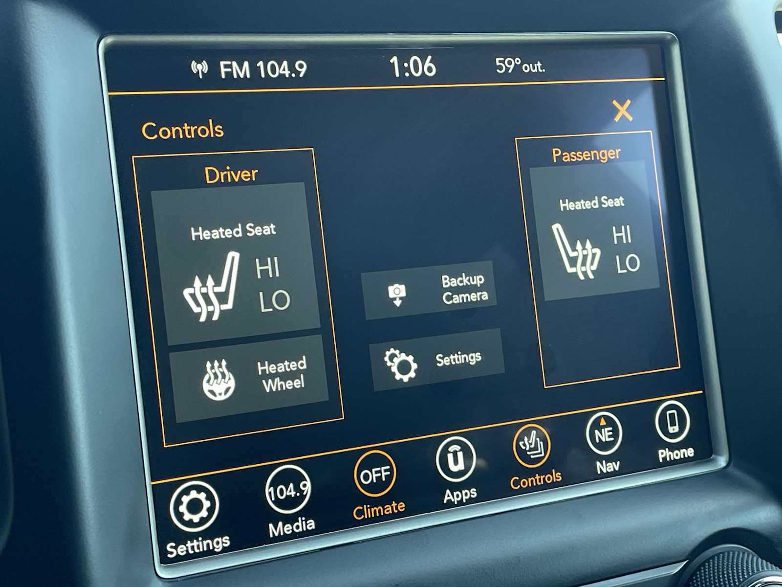 Thumbnail: 2018 Jeep Grand Cherokee - 23