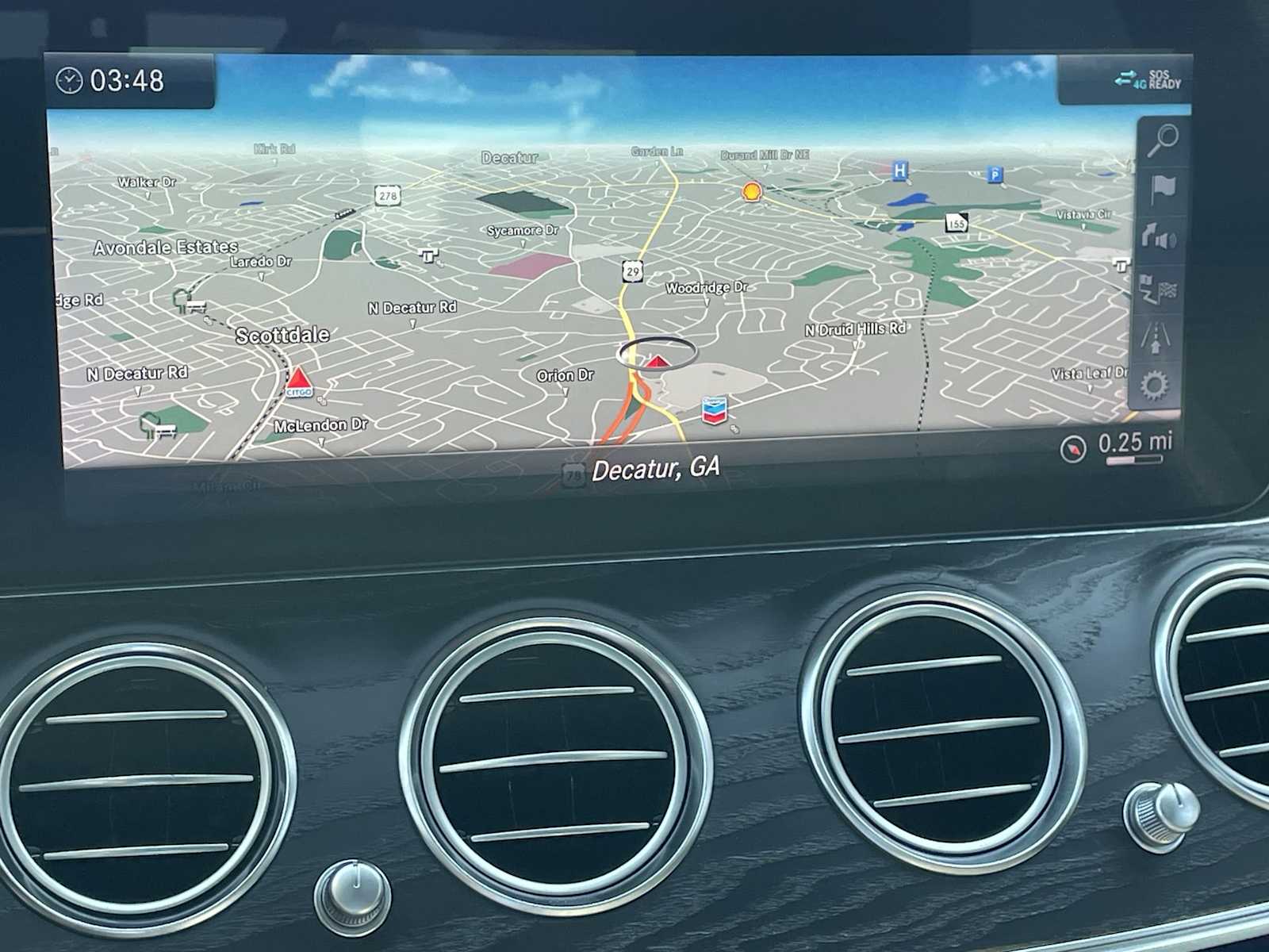 Thumbnail: 2020 Mercedes-Benz E-Class - 20