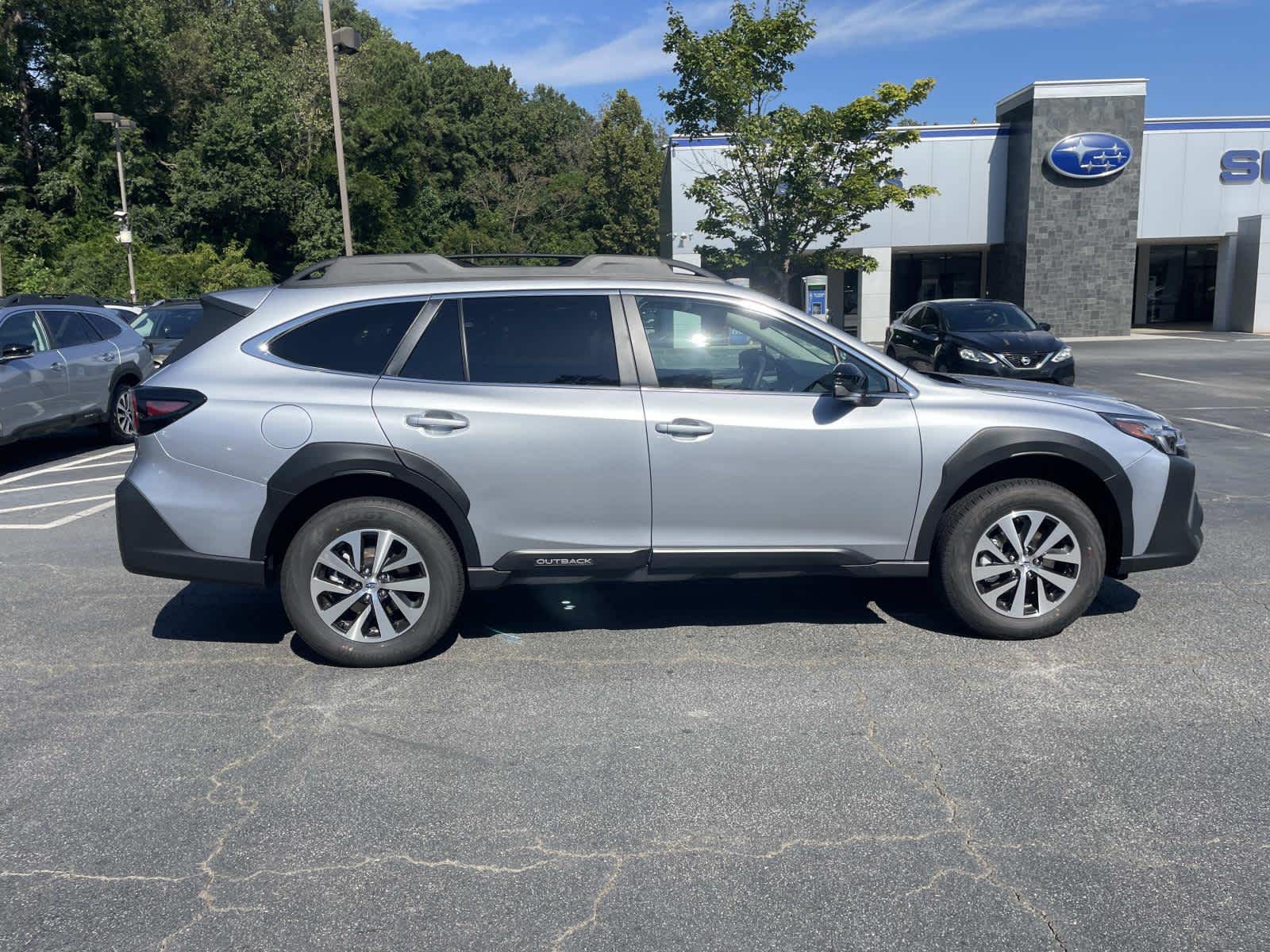 Thumbnail: 2025 Subaru Outback - 2