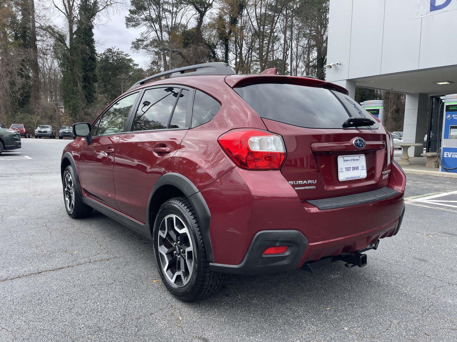 Thumbnail: 2016 Subaru Crosstrek - 3