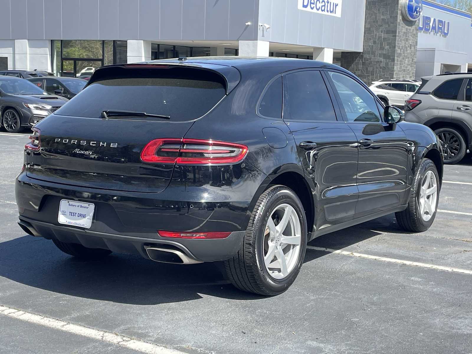 Thumbnail: 2018 Porsche Macan - 4