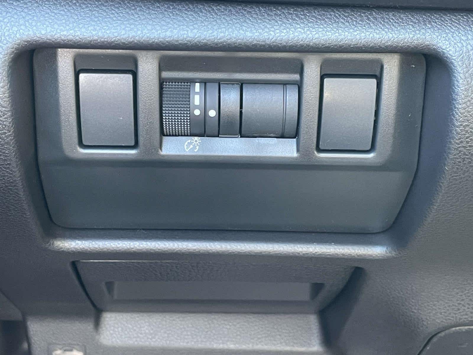 Thumbnail: 2025 Subaru Crosstrek - 10