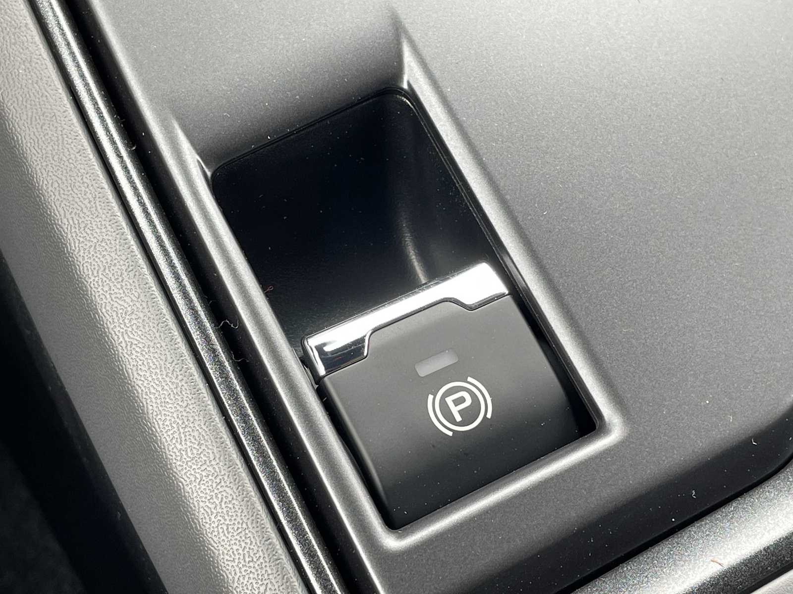 Thumbnail: 2026 Subaru Crosstrek - 18