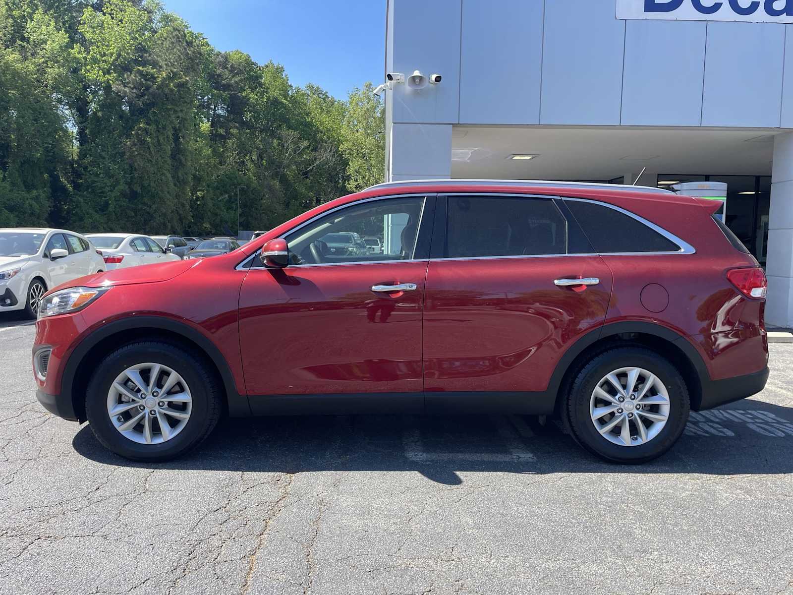 Thumbnail: 2017 Kia Sorento - 2