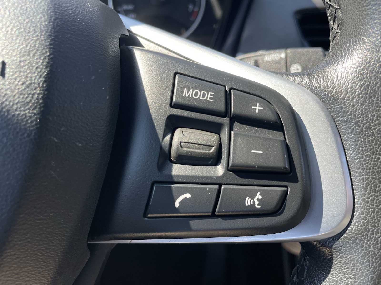 Thumbnail: 2017 BMW X1 - 16