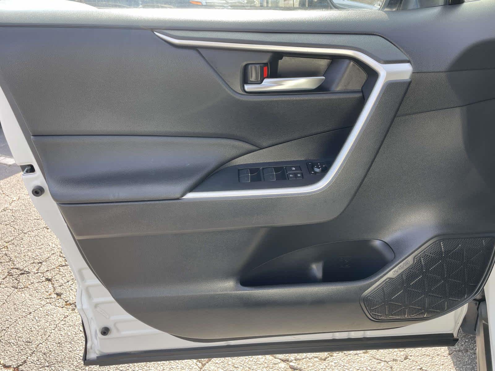 Thumbnail: 2023 Toyota RAV4 - 12