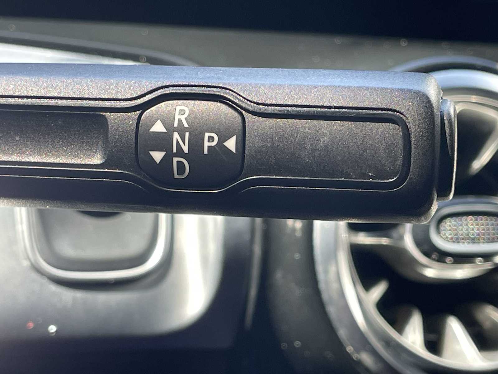 Thumbnail: 2023 Mercedes-Benz EQB - 21