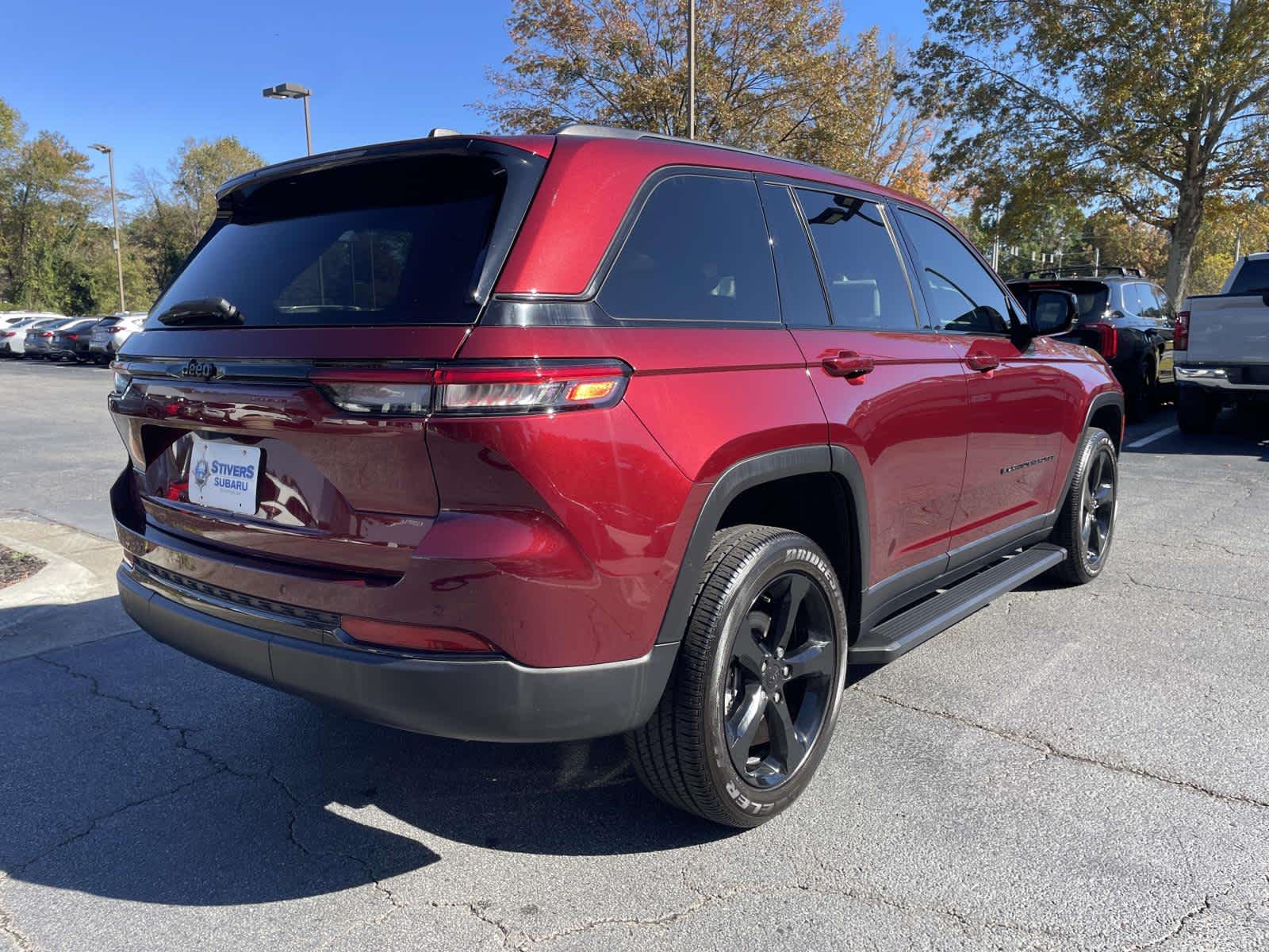 Thumbnail: 2024 Jeep Grand Cherokee - 24