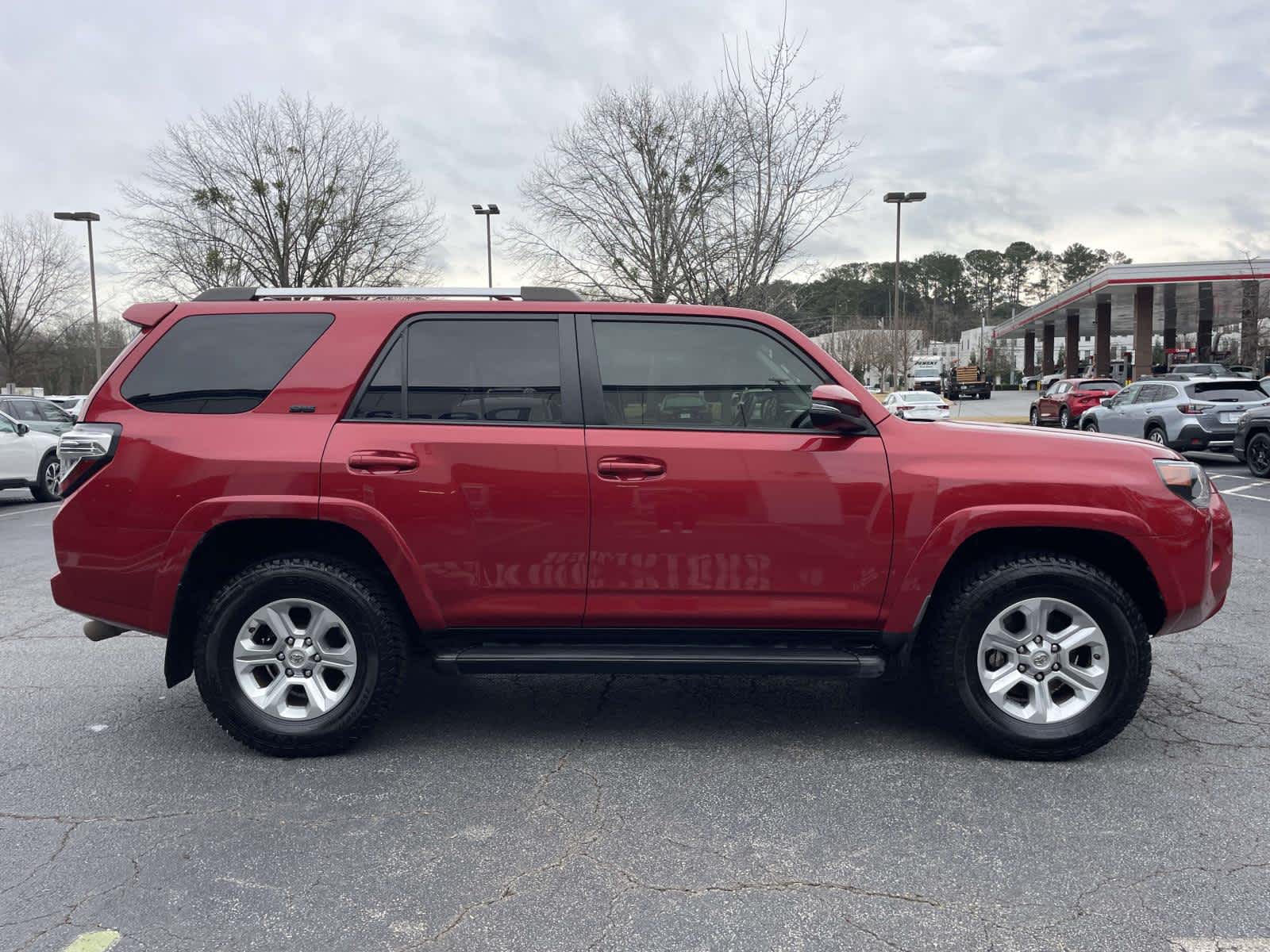 Thumbnail: 2020 Toyota 4Runner - 6