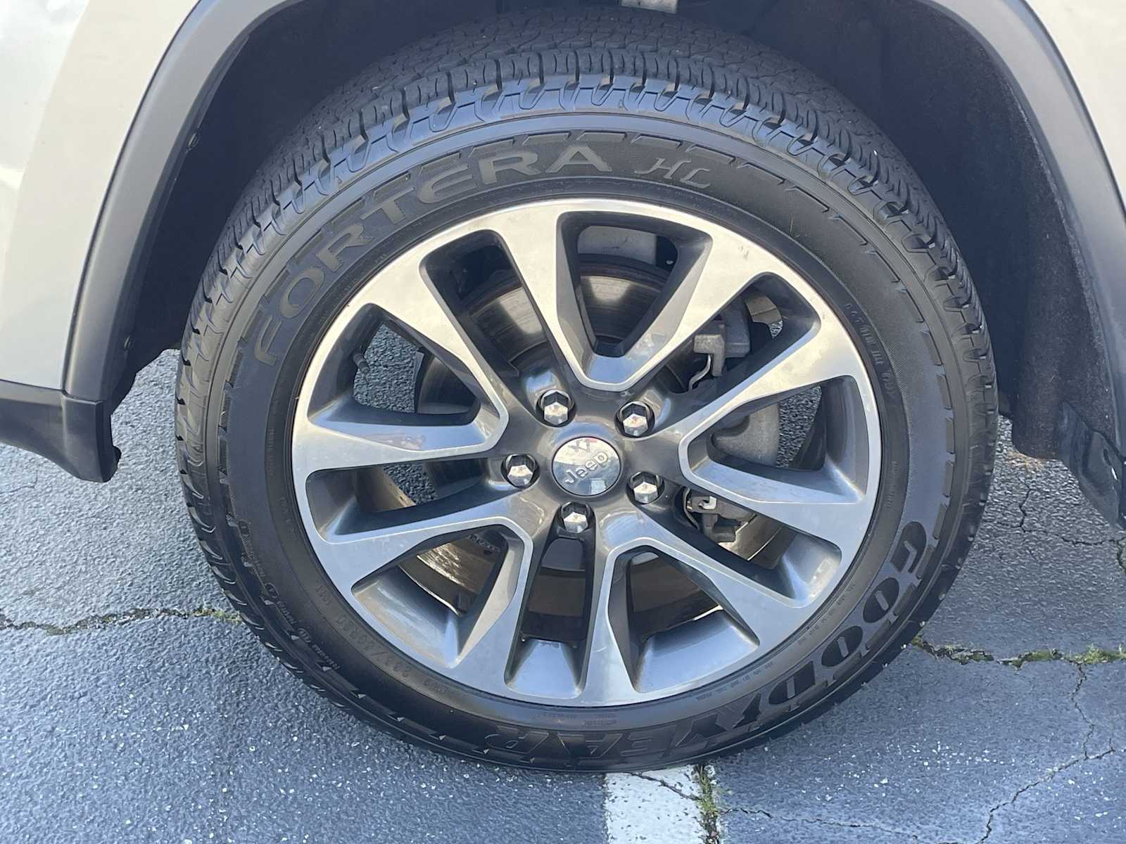 Thumbnail: 2018 Jeep Grand Cherokee - 7