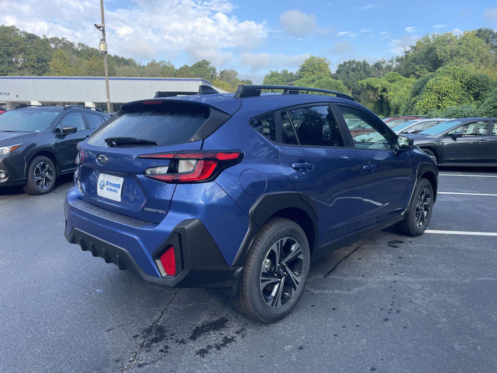 Thumbnail: 2025 Subaru Crosstrek - 3