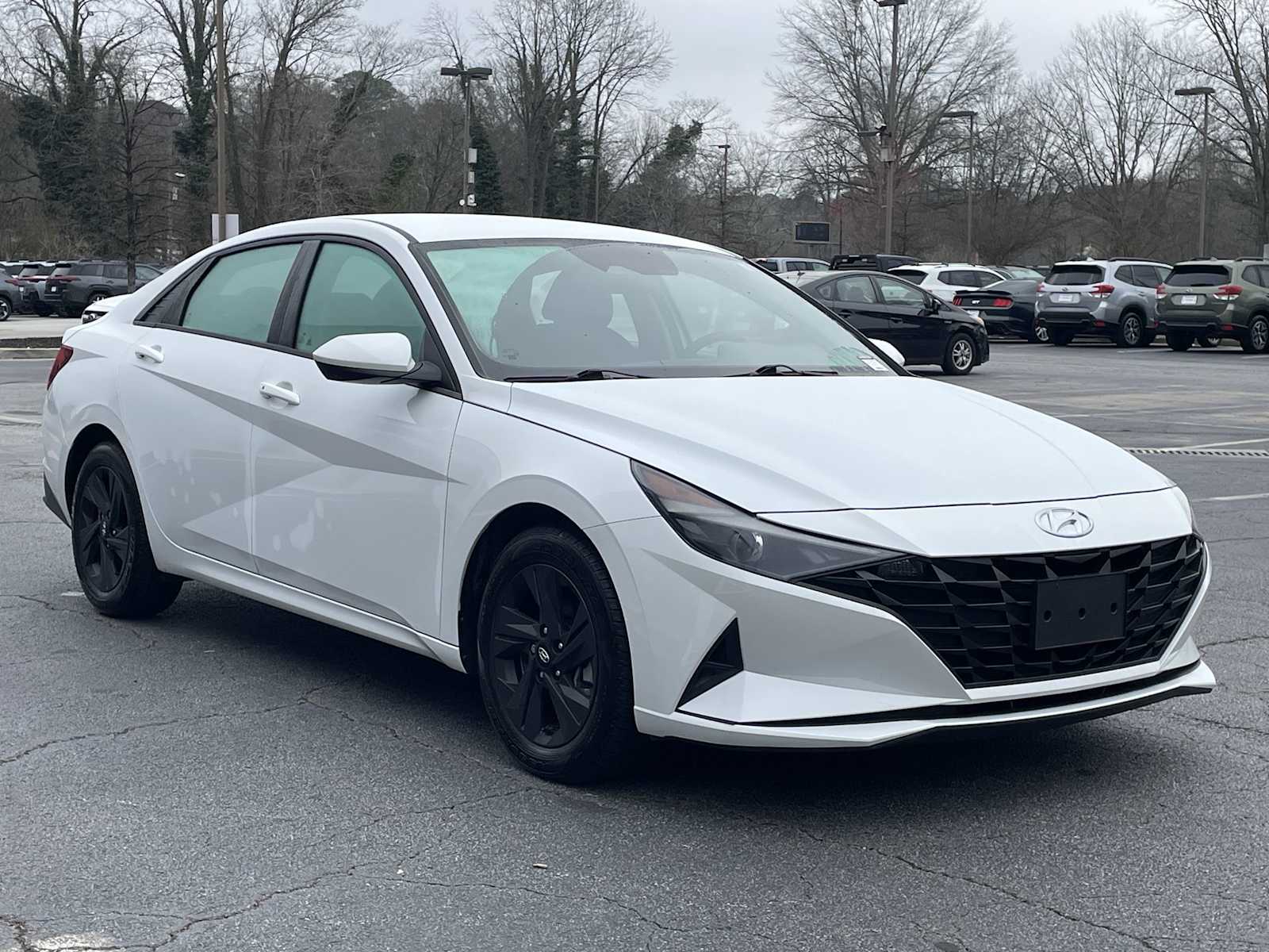 Thumbnail: 2022 Hyundai Elantra - 5