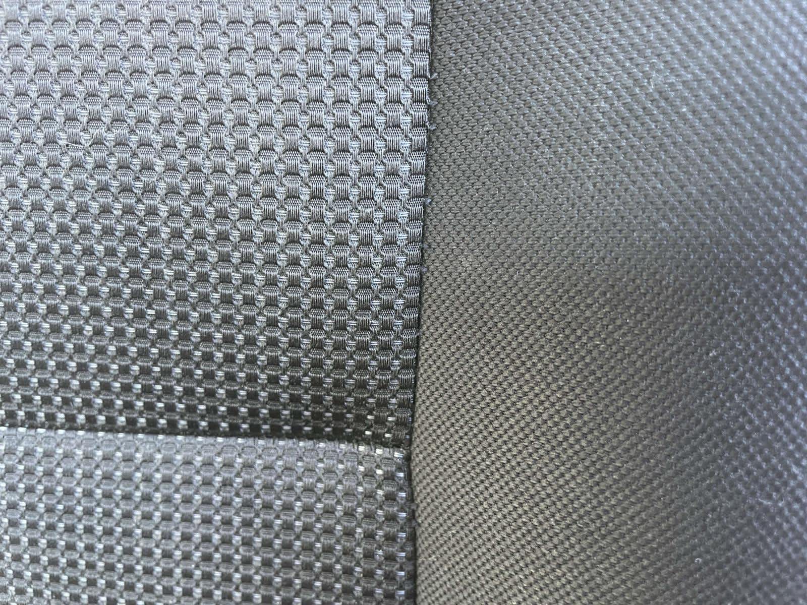 Thumbnail: 2013 Toyota FJ Cruiser - 17