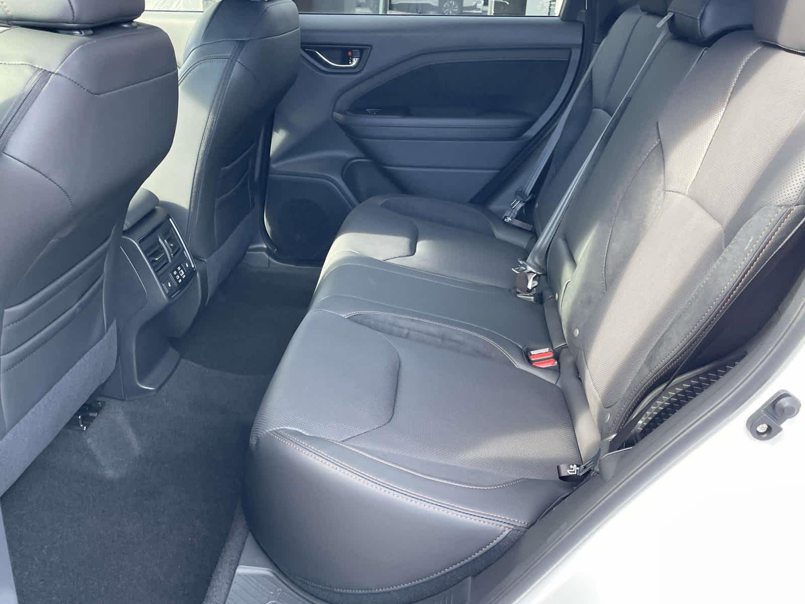 Thumbnail: 2025 Subaru Forester - 8