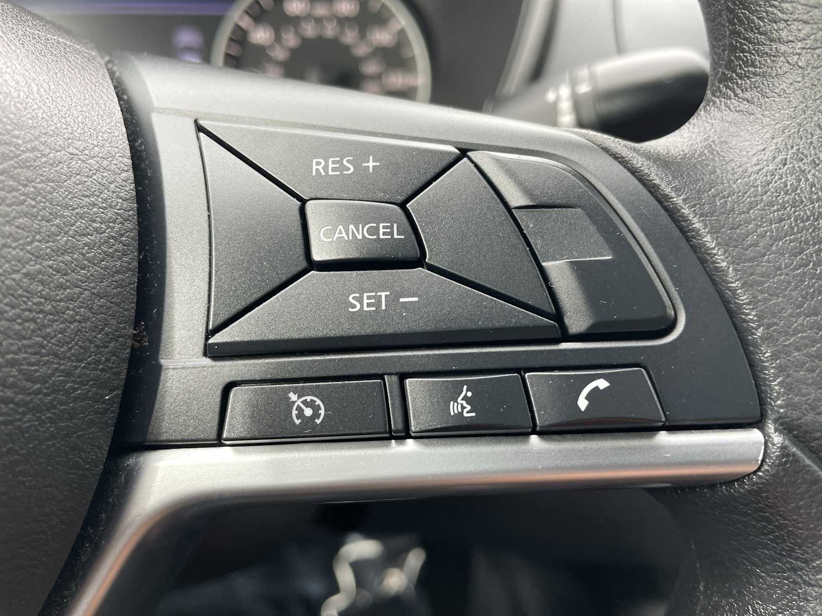 Thumbnail: 2020 Nissan Altima - 15