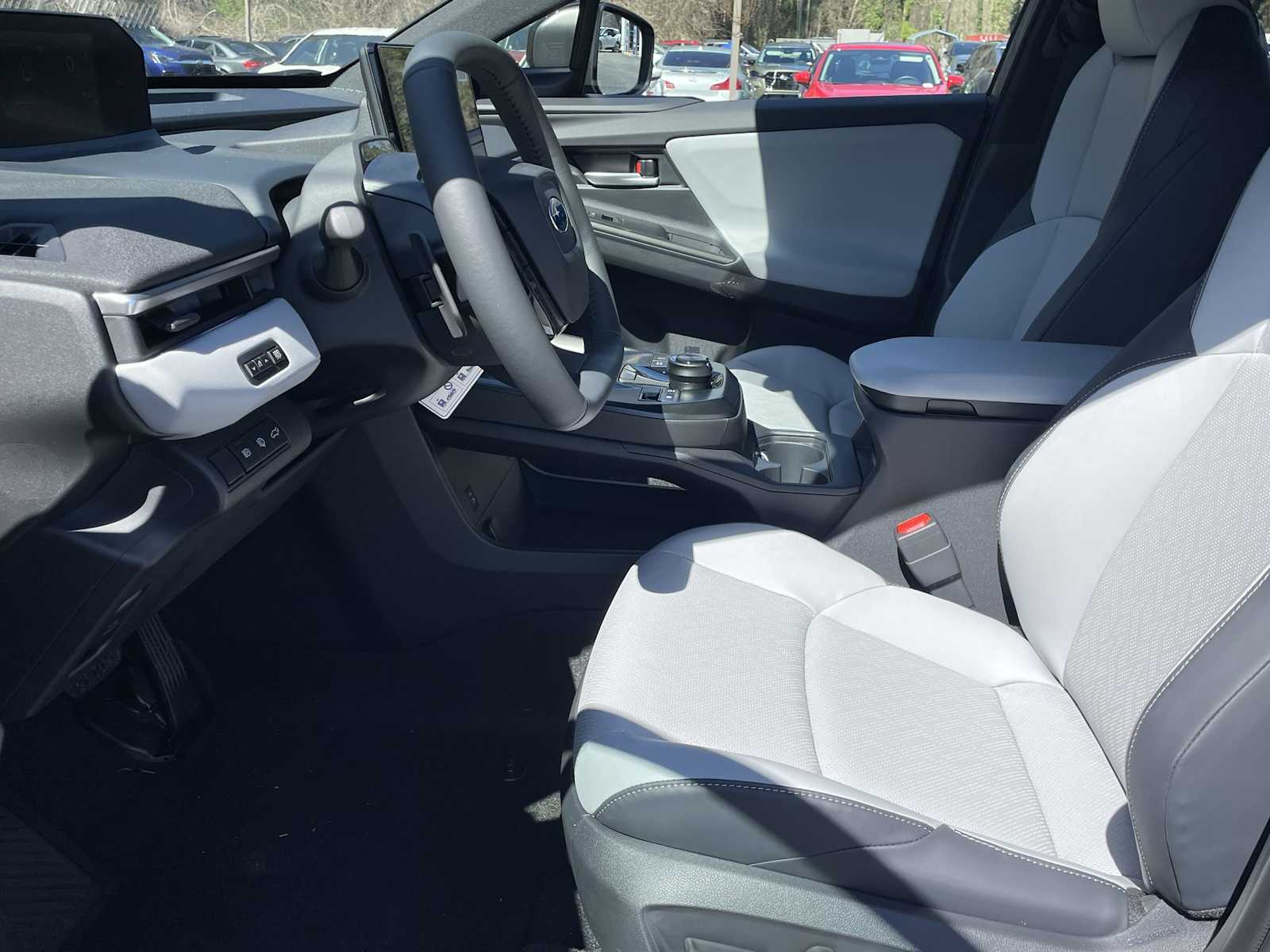 Thumbnail: 2026 Subaru Solterra - 10