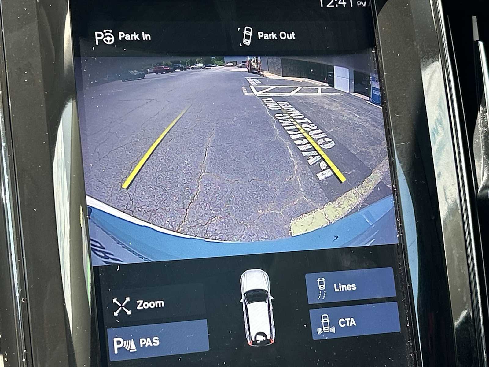 Thumbnail: 2019 Volvo XC60 - 19