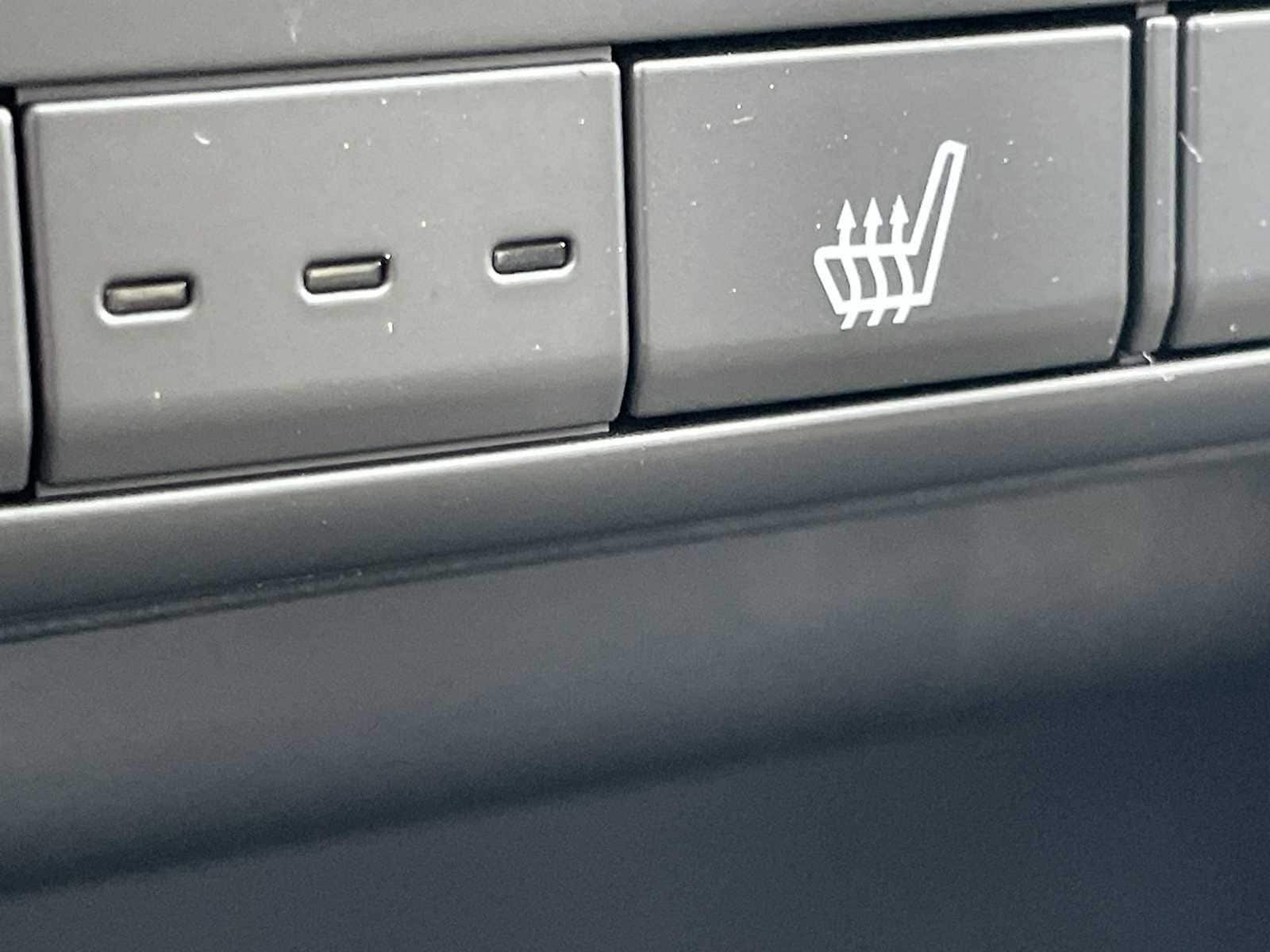 Thumbnail: 2026 Subaru Outback - 17