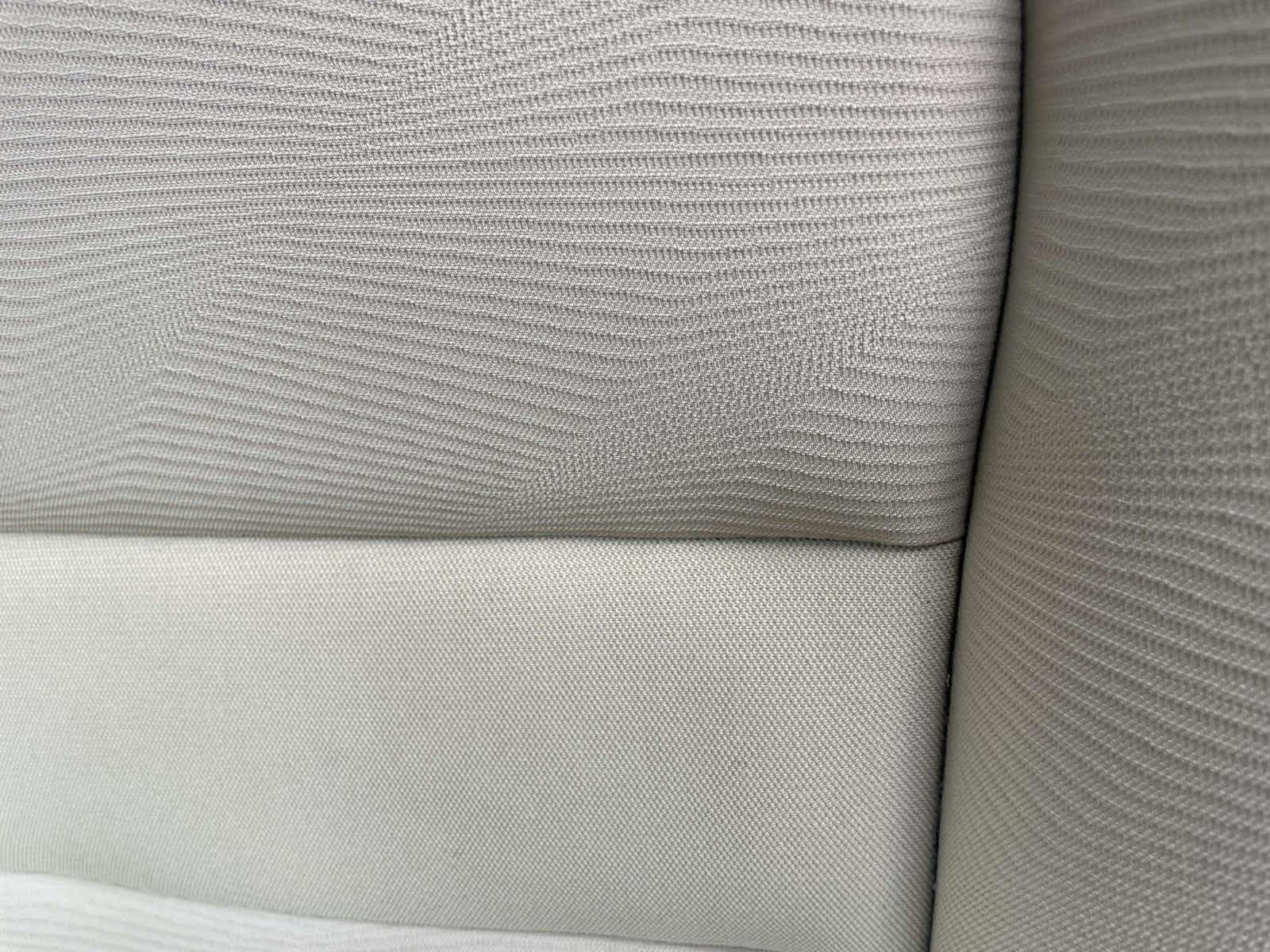 Thumbnail: 2011 Honda CR-V - 17