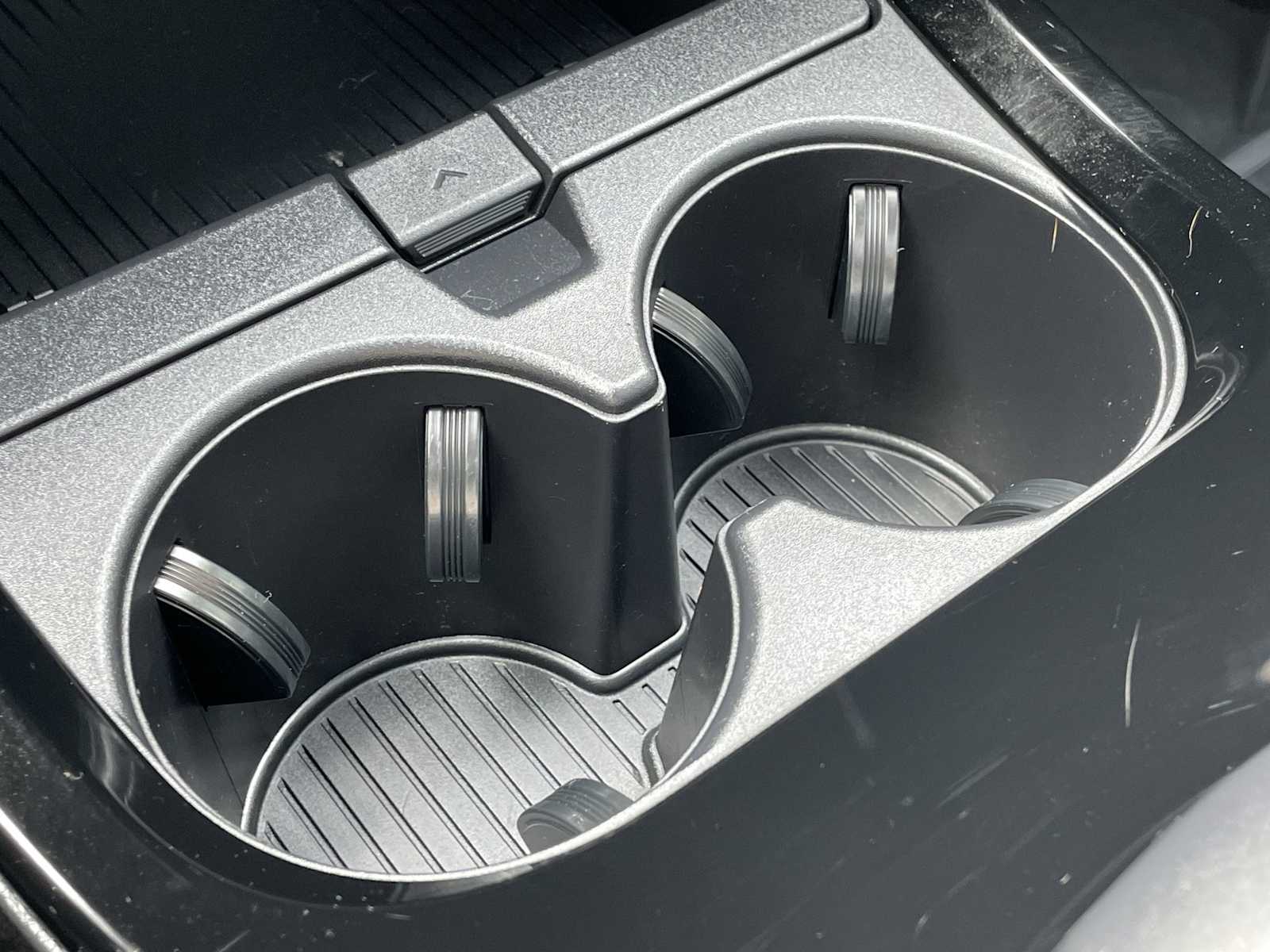 Thumbnail: 2023 Toyota Prius - 22