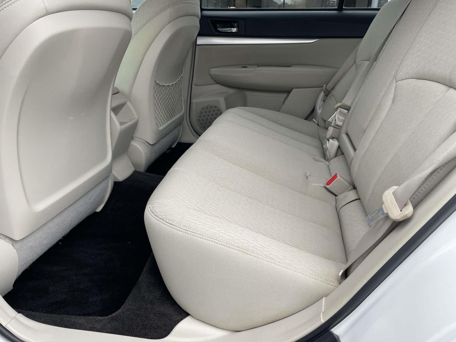 Thumbnail: 2011 Subaru Outback - 10