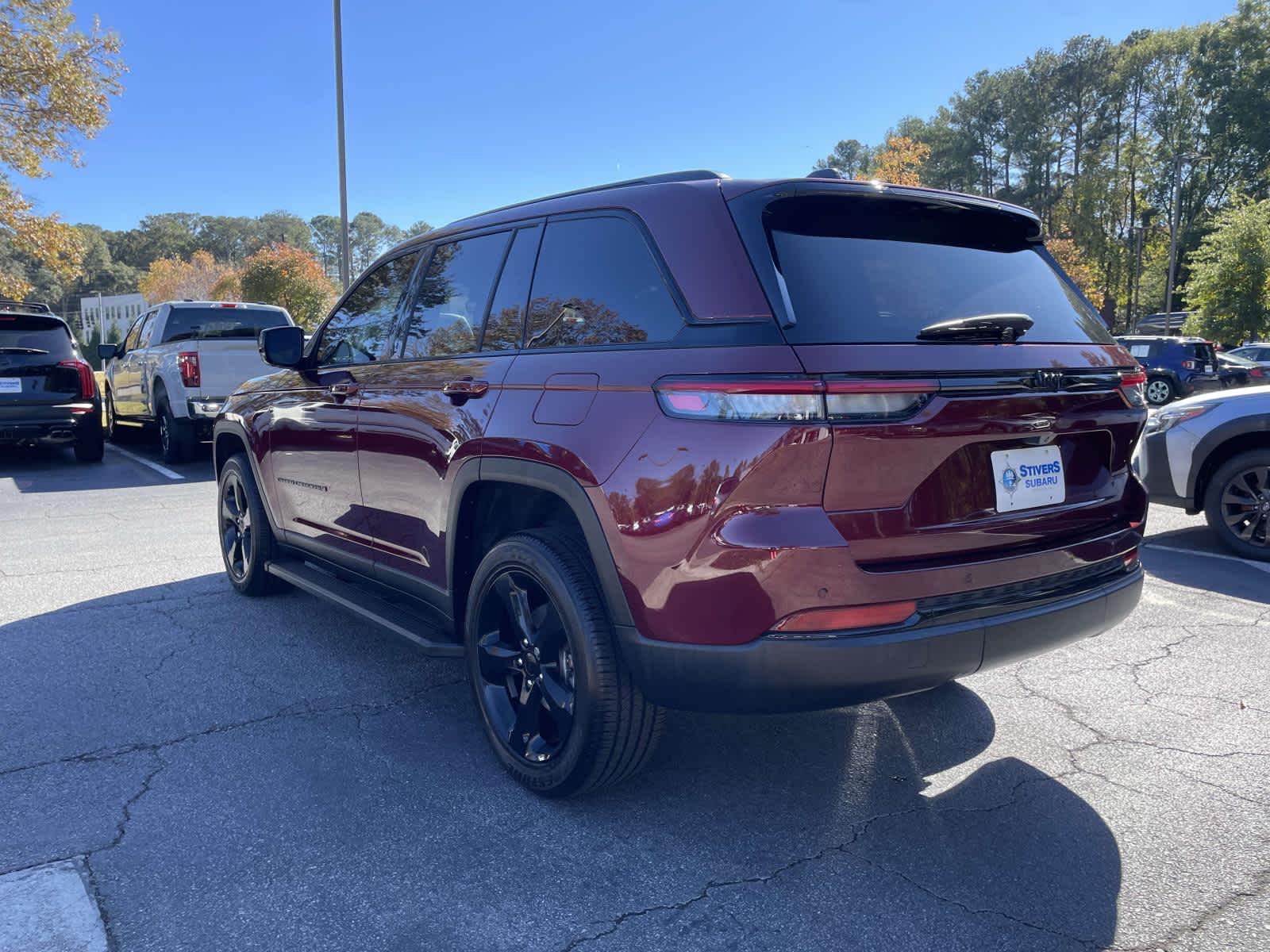 Thumbnail: 2024 Jeep Grand Cherokee - 3