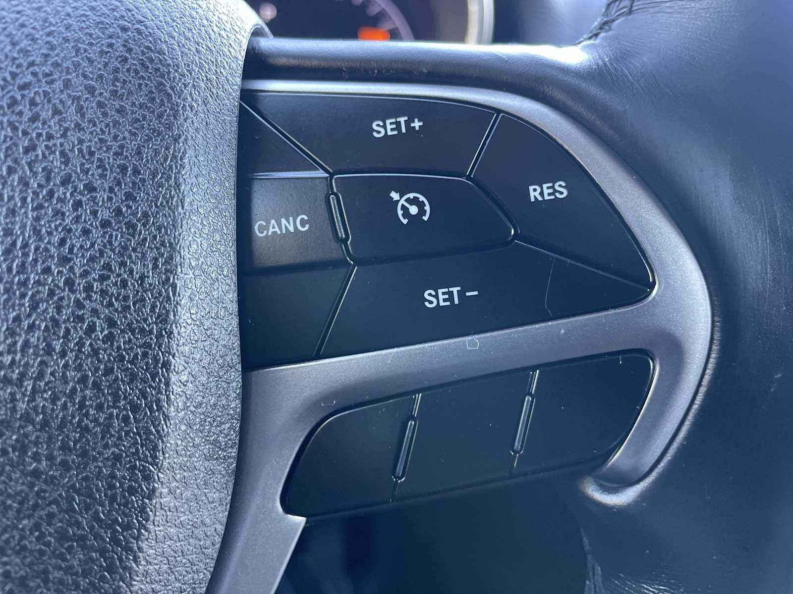 Thumbnail: 2018 Jeep Grand Cherokee - 16