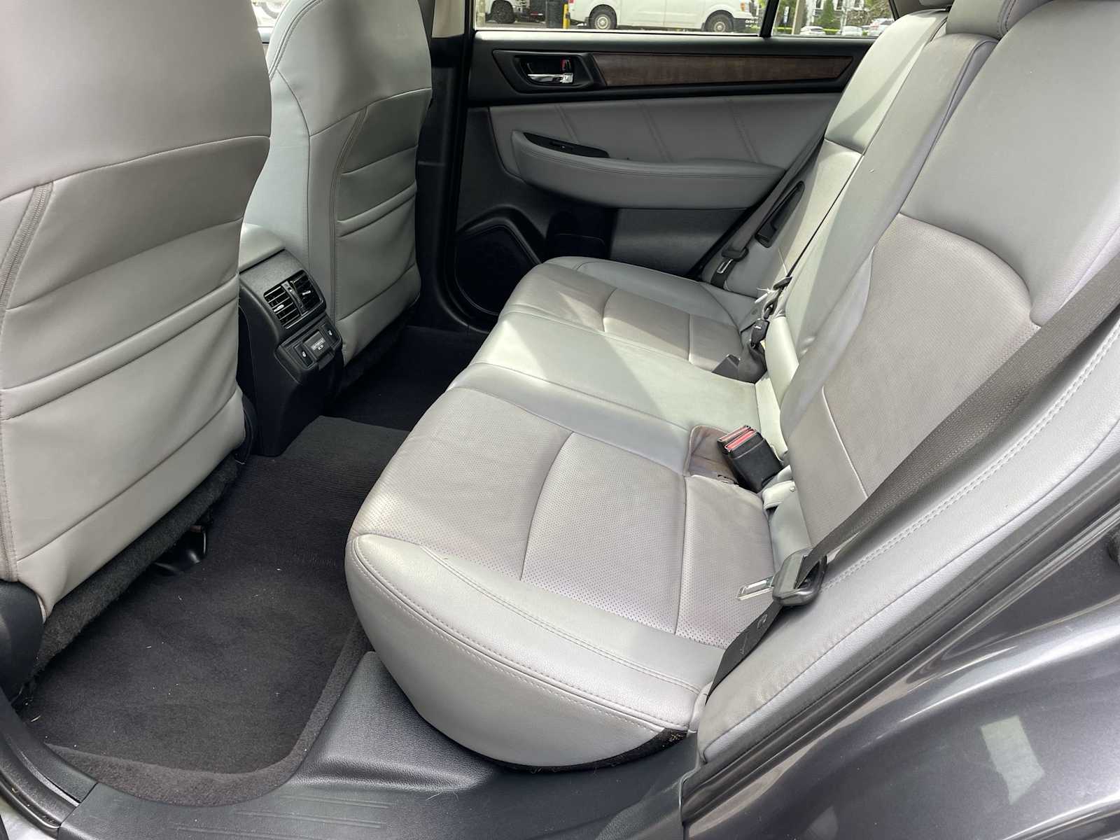 Thumbnail: 2018 Subaru Outback - 9