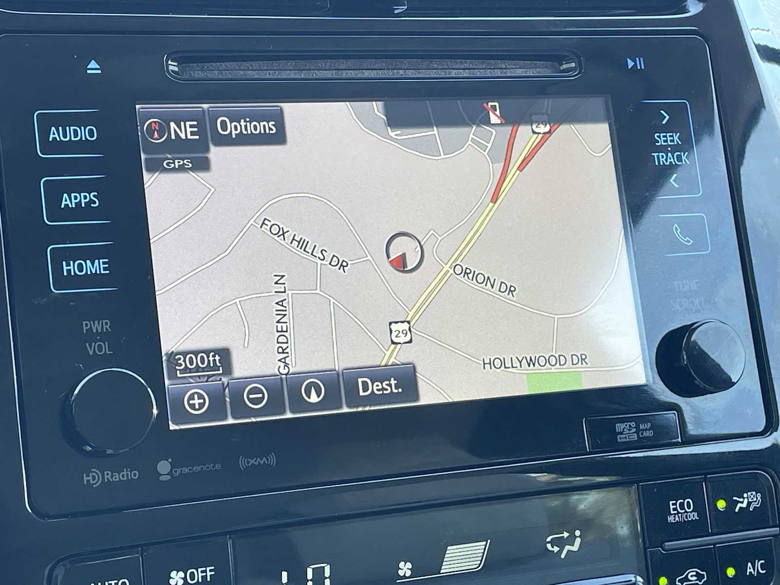 Thumbnail: 2016 Toyota Prius - 18