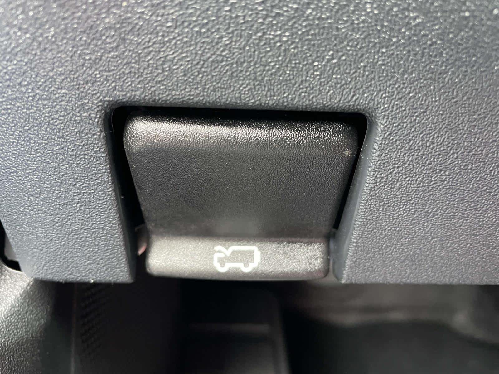 Thumbnail: 2022 Ford Bronco - 12