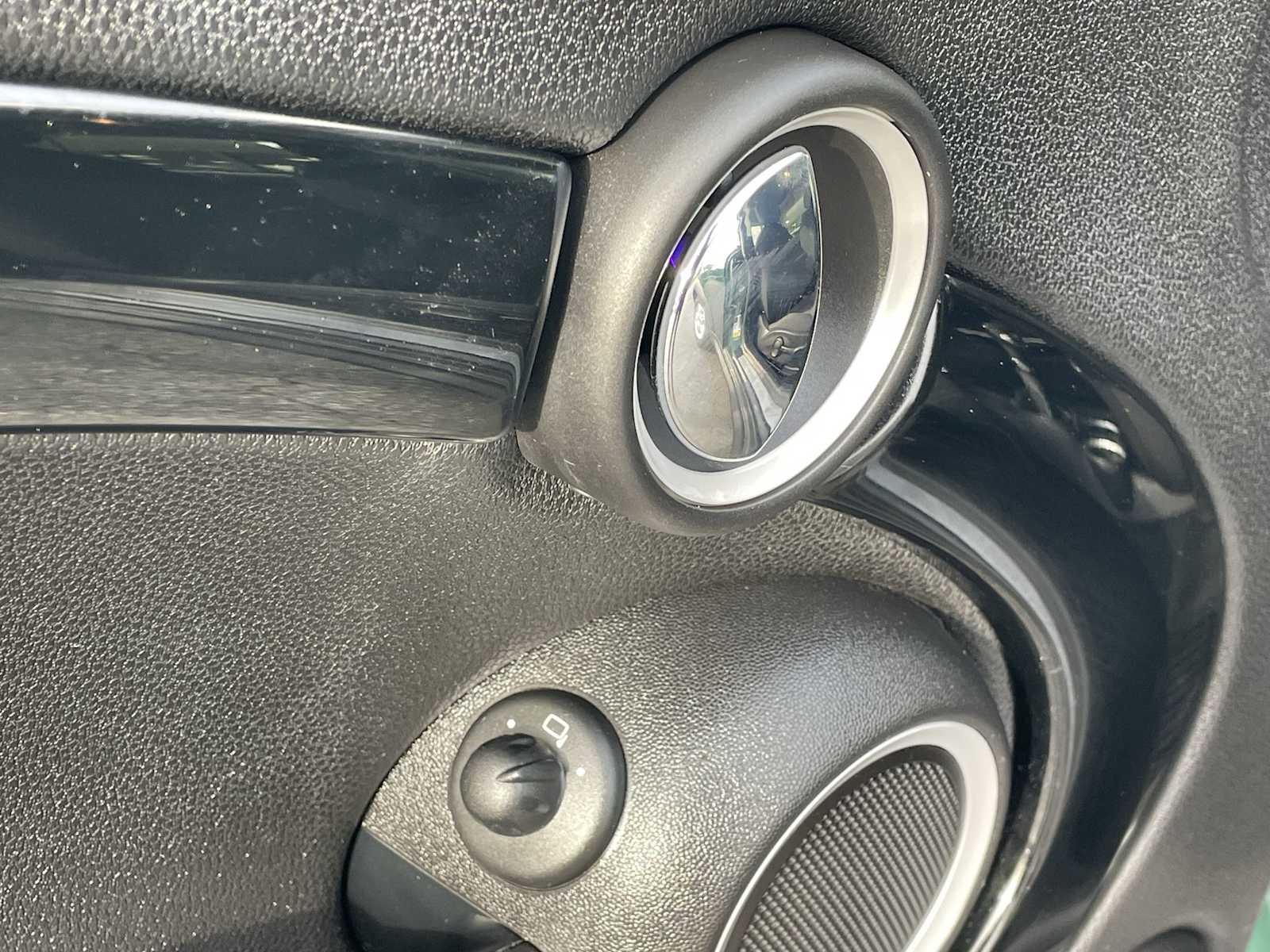 Thumbnail: 2013 MINI Cooper Hardtop - 13