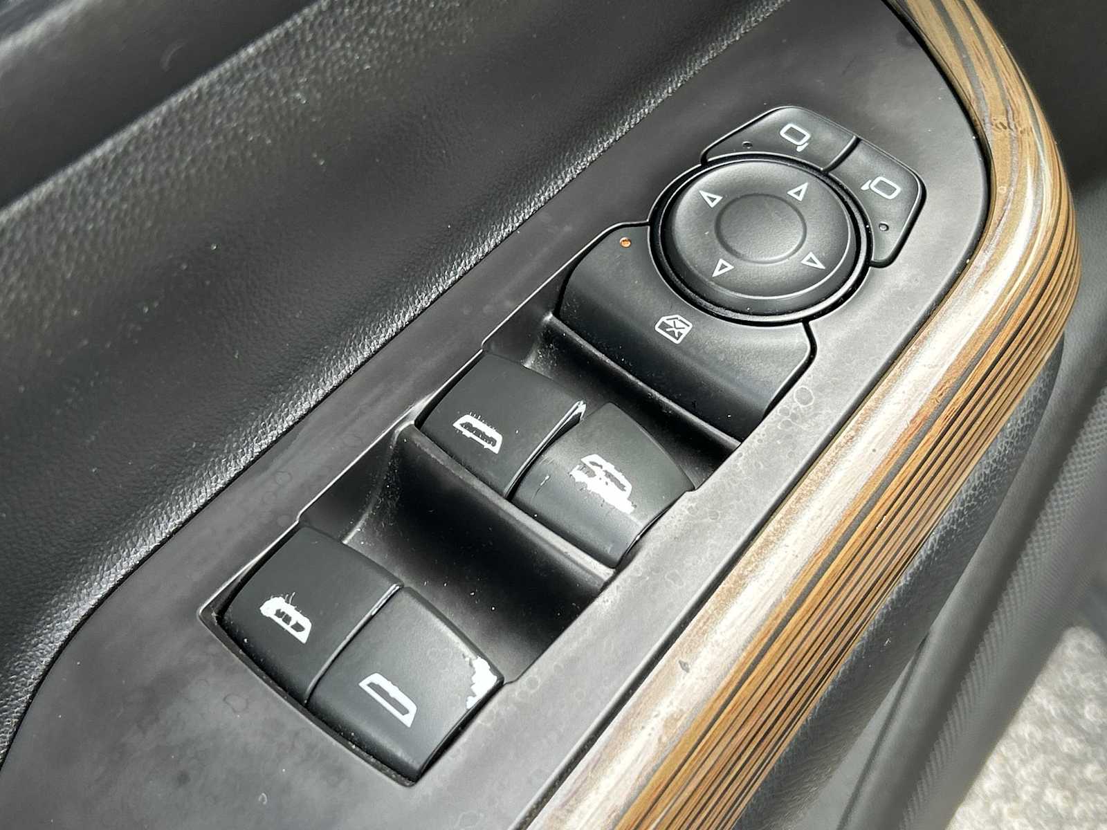 Thumbnail: 2019 GMC Acadia - 12