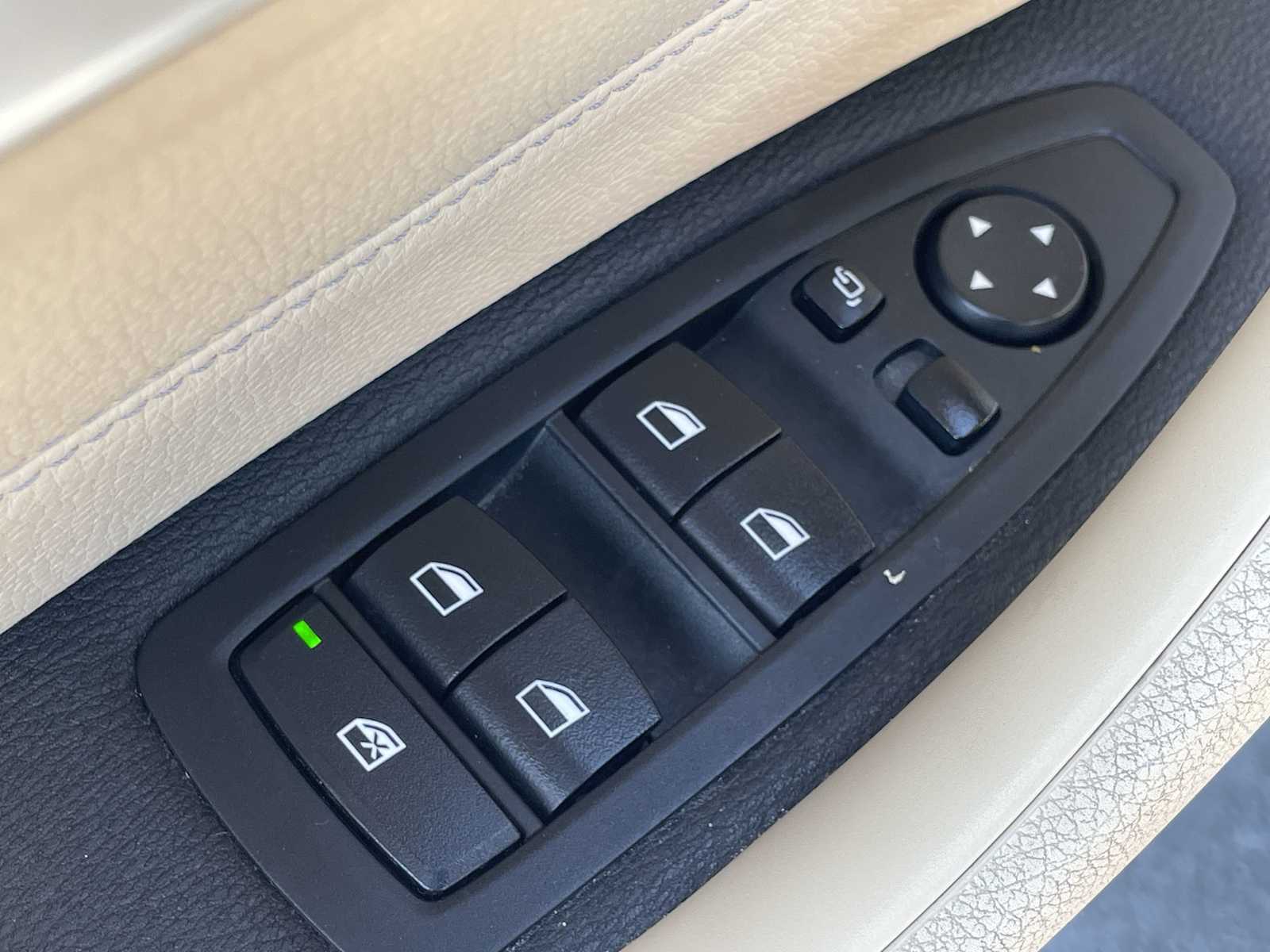 Thumbnail: 2017 BMW X1 - 13