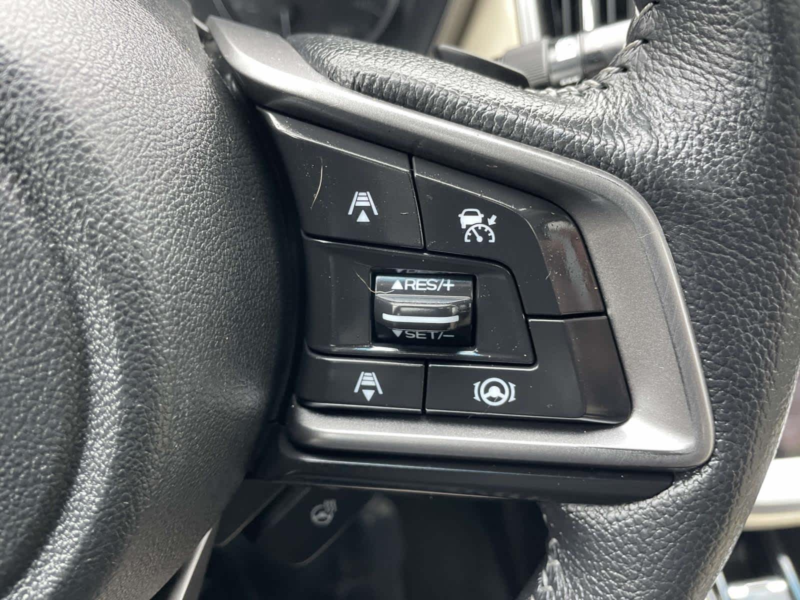 Thumbnail: 2020 Subaru Outback - 17