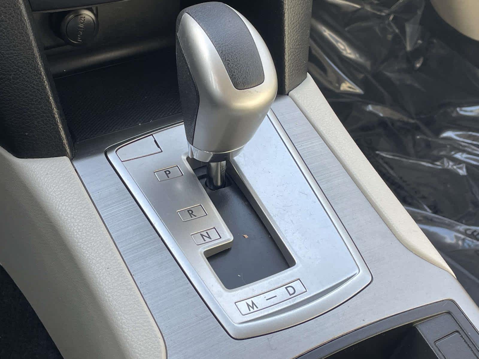 Thumbnail: 2011 Subaru Outback - 22