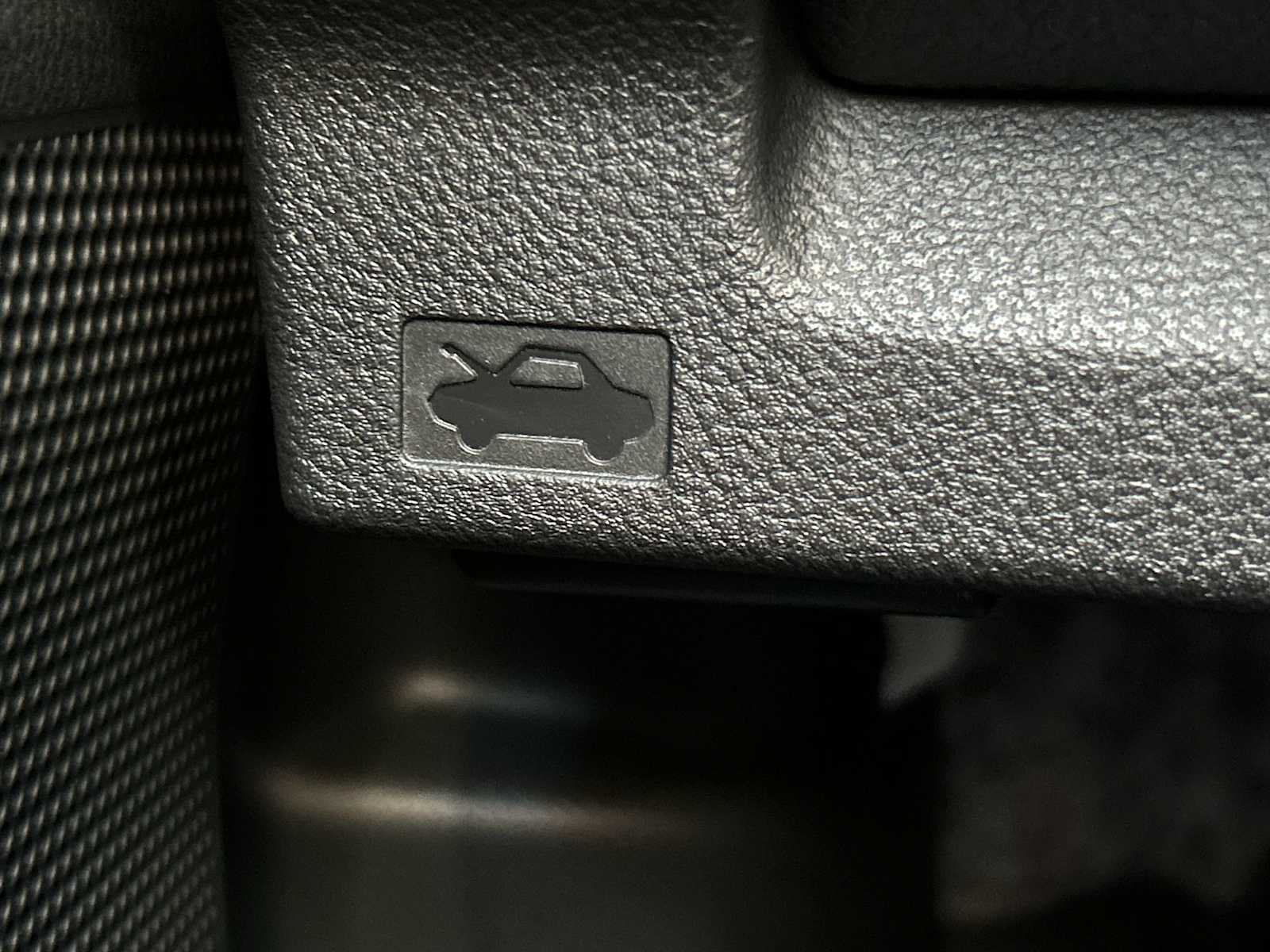Thumbnail: 2026 Subaru Forester - 24
