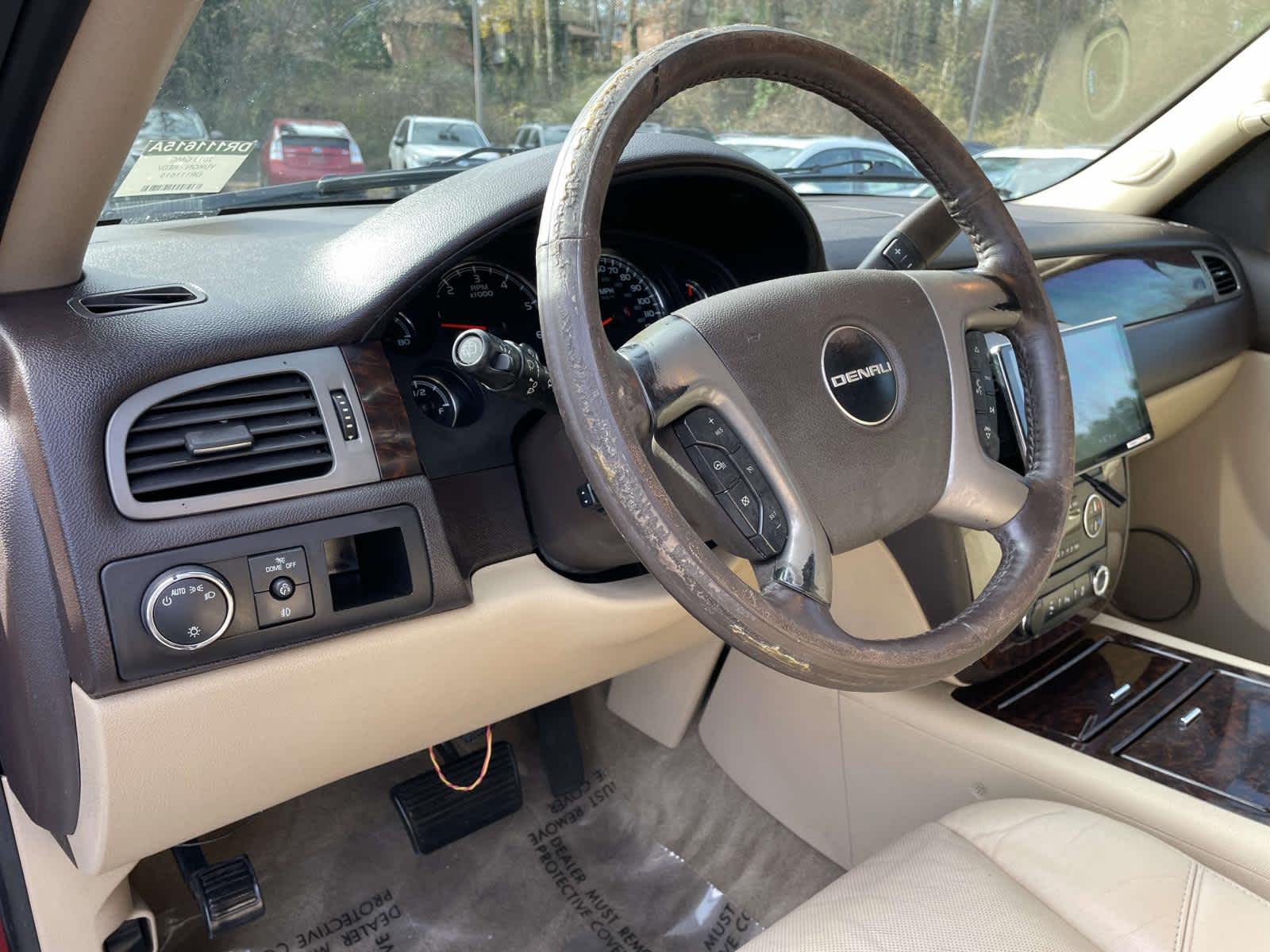 Thumbnail: 2013 GMC Yukon XL - 15