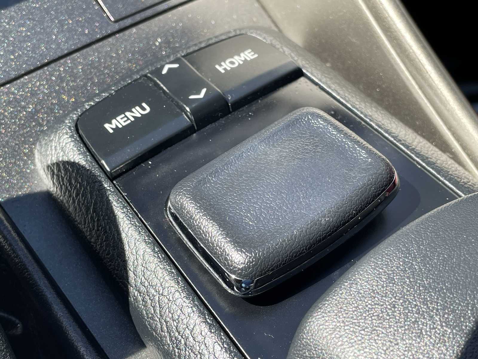 Thumbnail: 2016 Lexus IS - 25