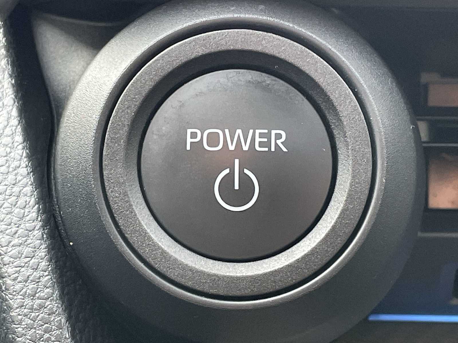 Thumbnail: 2023 Toyota Prius - 18