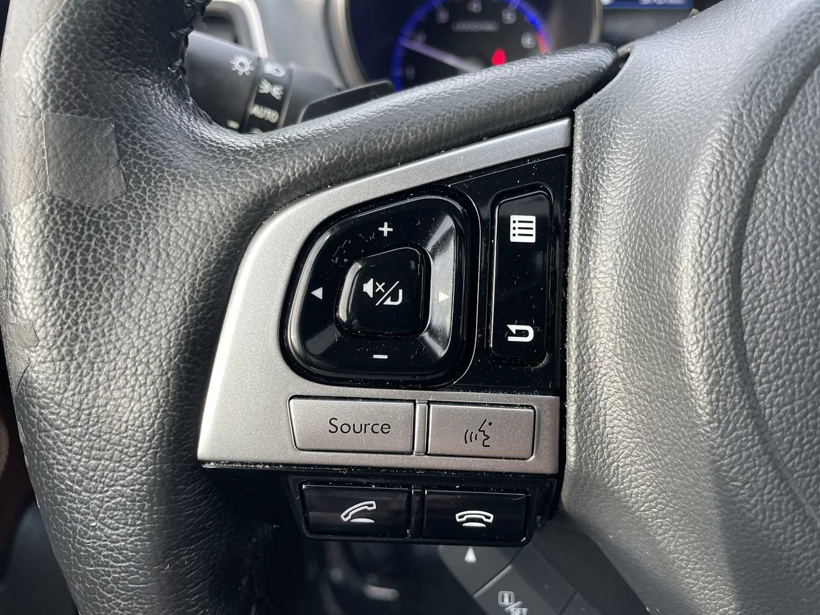 Thumbnail: 2017 Subaru Outback - 16