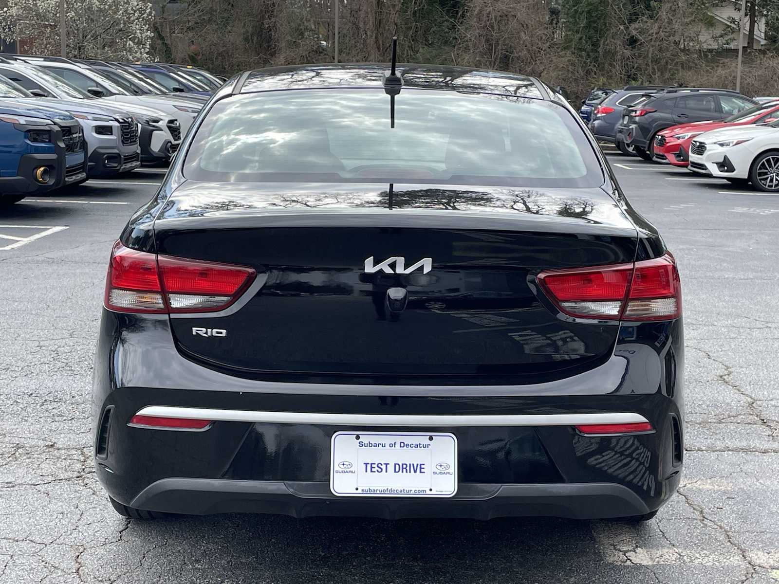 Thumbnail: 2023 Kia Rio - 3